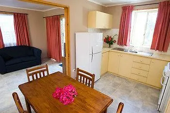 Hotel Acclaim Kingsway Tourist Park Lexia